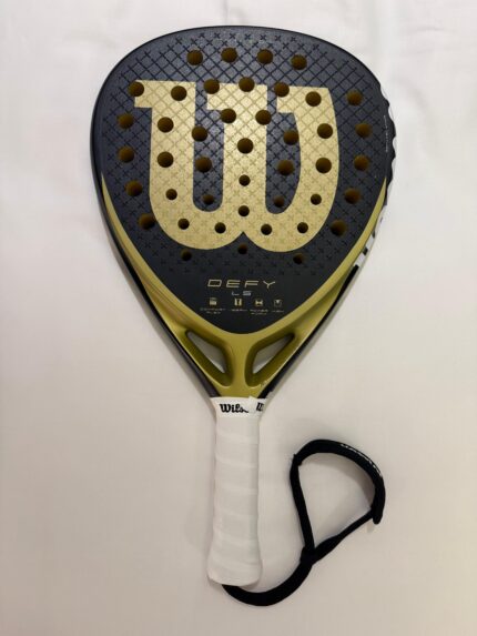 Wilson Defy IS (USED)