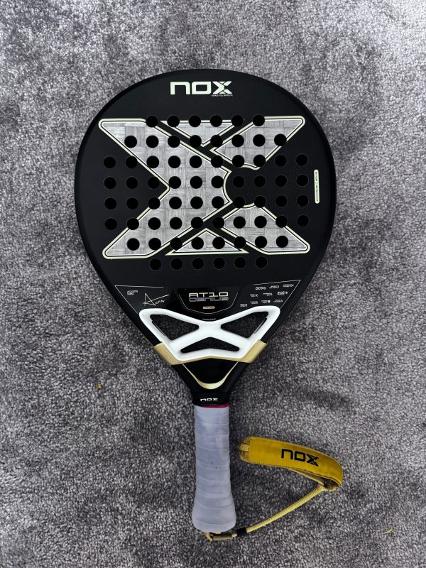 Used NOX AT10 Genius 18K 2026 padel racket